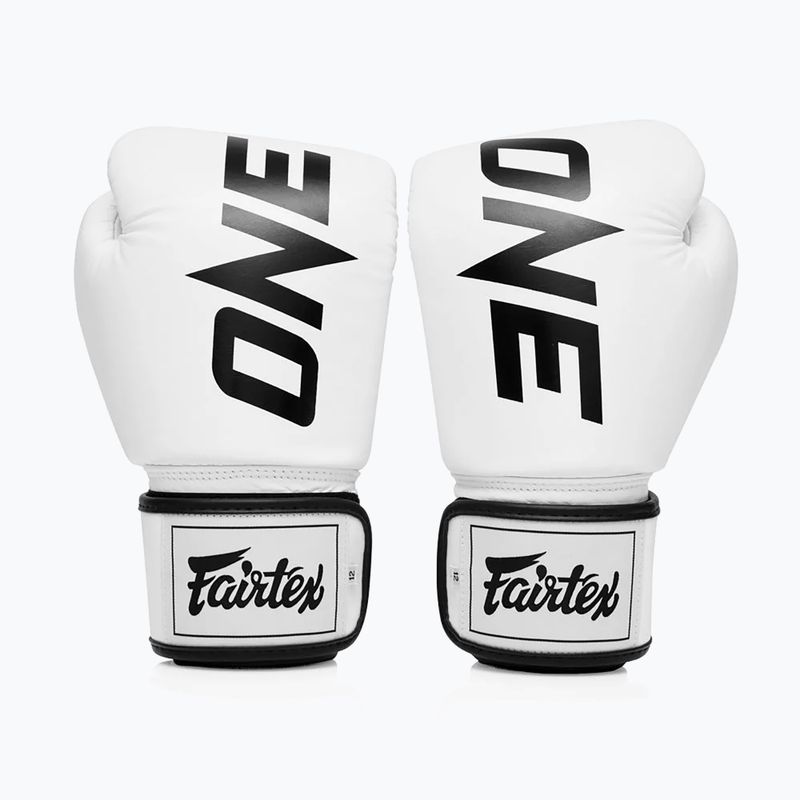 Fairtex ONE X Fairtex Boxing Gloves white