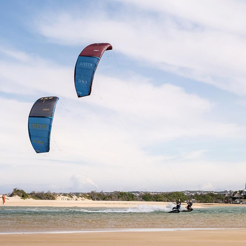 Airush One V2 kitesurfing kite blue/red 3053220001005 3