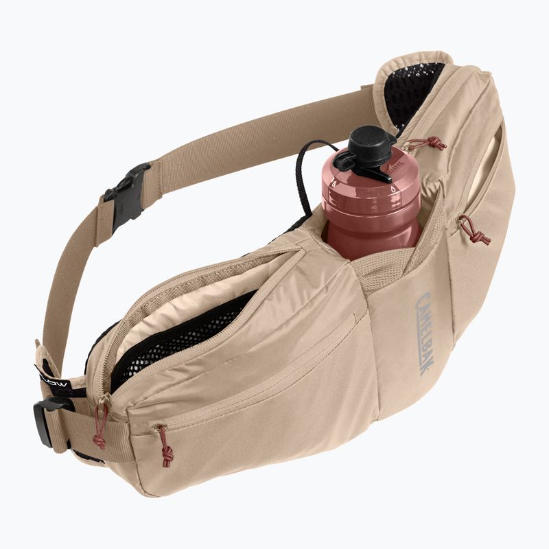 Waistbag CamelBak Podium Flow 4 l with 620 ml bottle moondust 6
