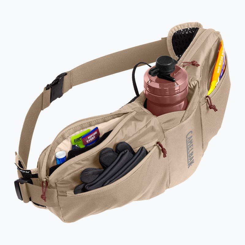 Waistbag CamelBak Podium Flow 4 l with 620 ml bottle moondust 7