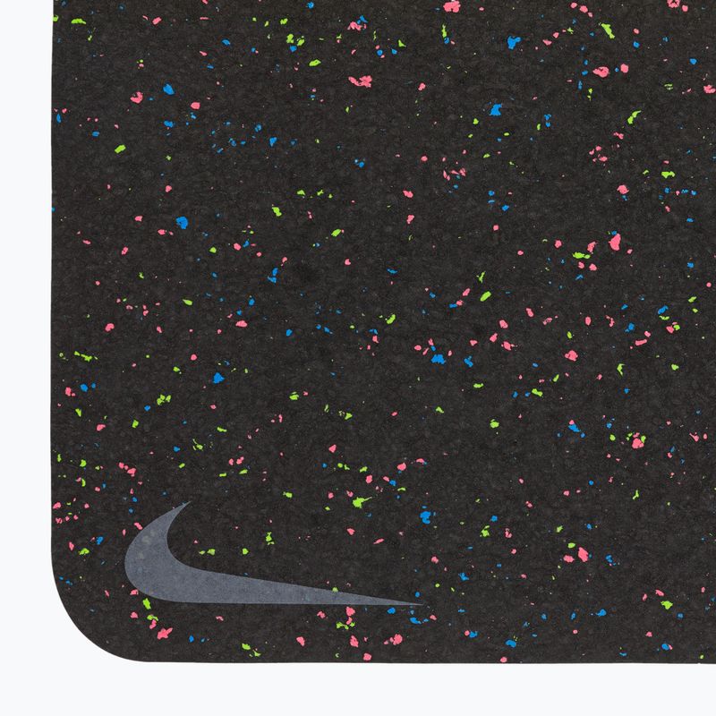 Nike Flow 4 mm yoga mat black N1002410-997 3