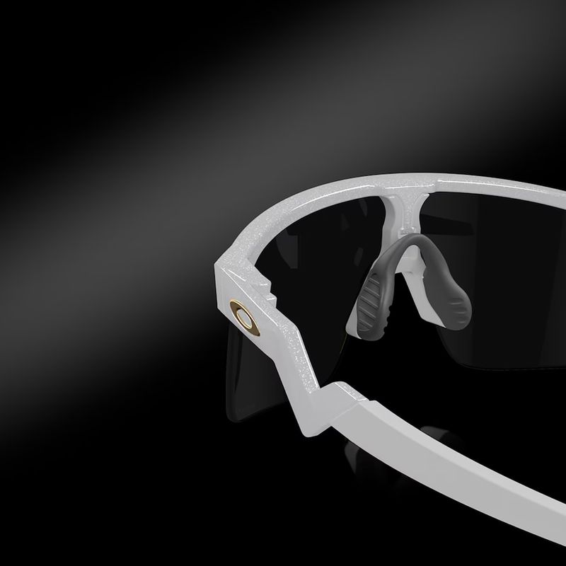 Oakley Resistor PC pearl white/prizm black children's sunglasses 4