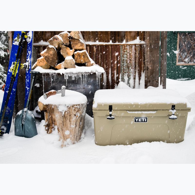 Portable fridge YETI Tundra 65 tan 8
