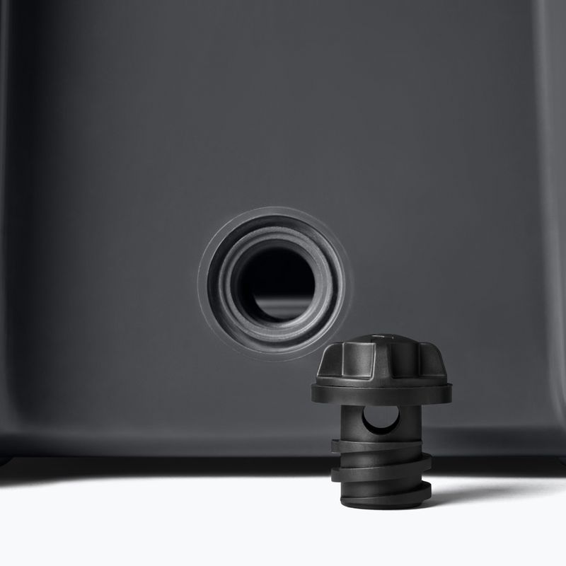 Portable fridge YETI Tundra 35 7