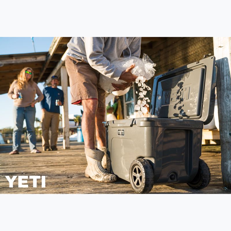 Portable fridge YETI Tundra Haul 9
