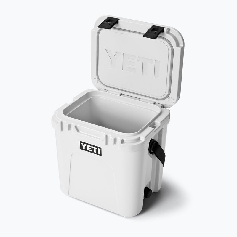 Portable fridge YETI Roadie white 3
