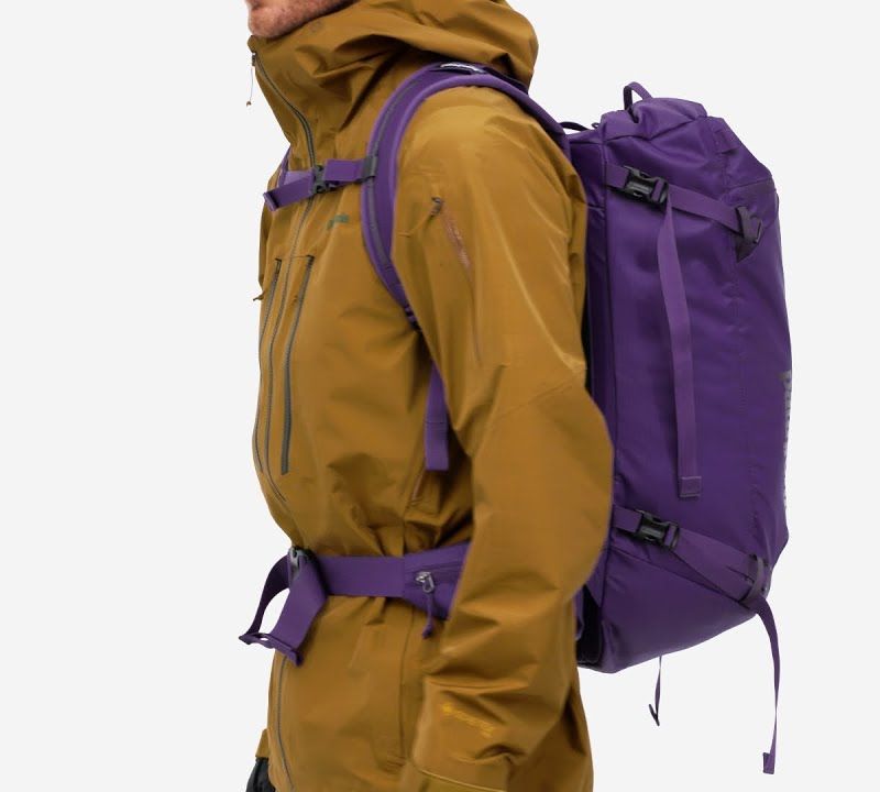 Patagonia Descensionist 40 l shrub green hiking backpack 5