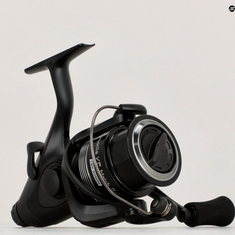 Okuma Carbonite V2 Match BaitFeeder spinning reel 6