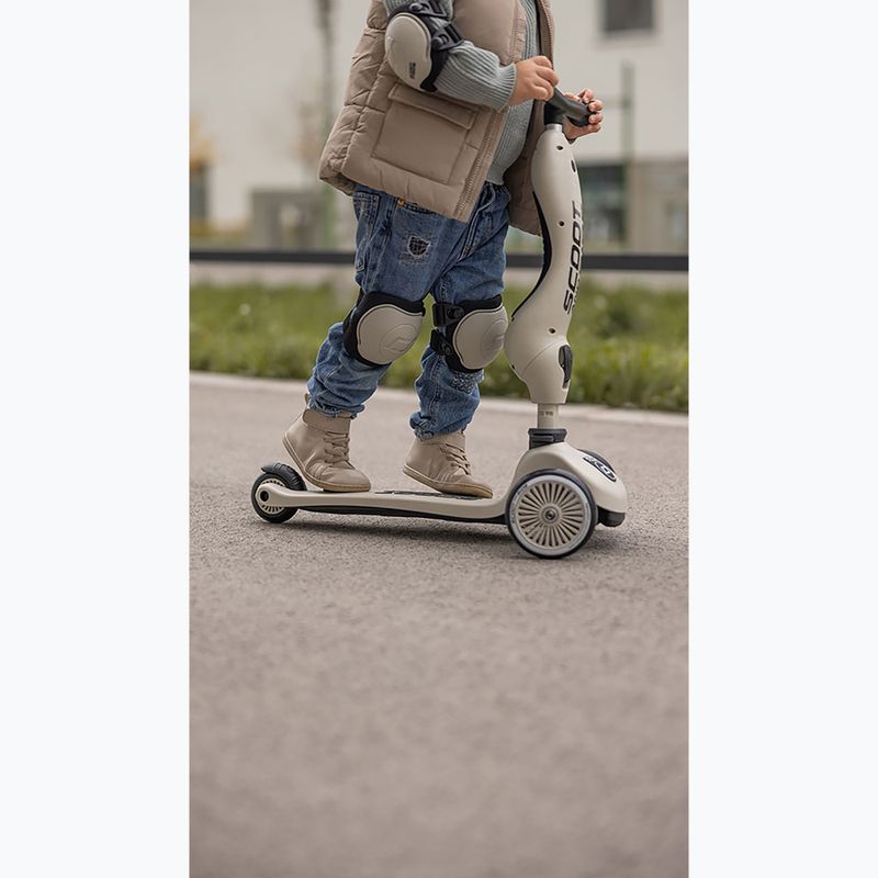 Scoot & Ride S ash children's protector set 11