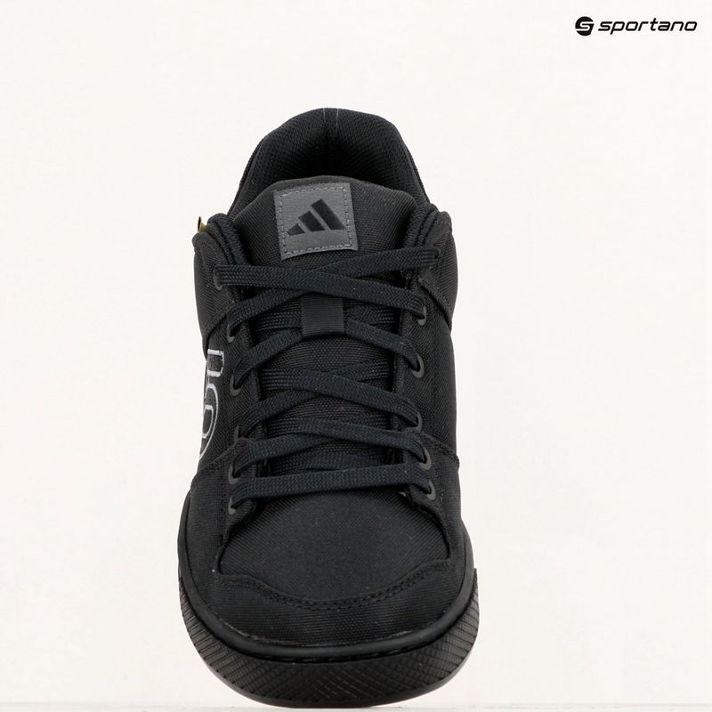 Men's platform cycling shoes adidas FIVE TEN Freerider Canvas core black/dgh solid grey/grey five 17
