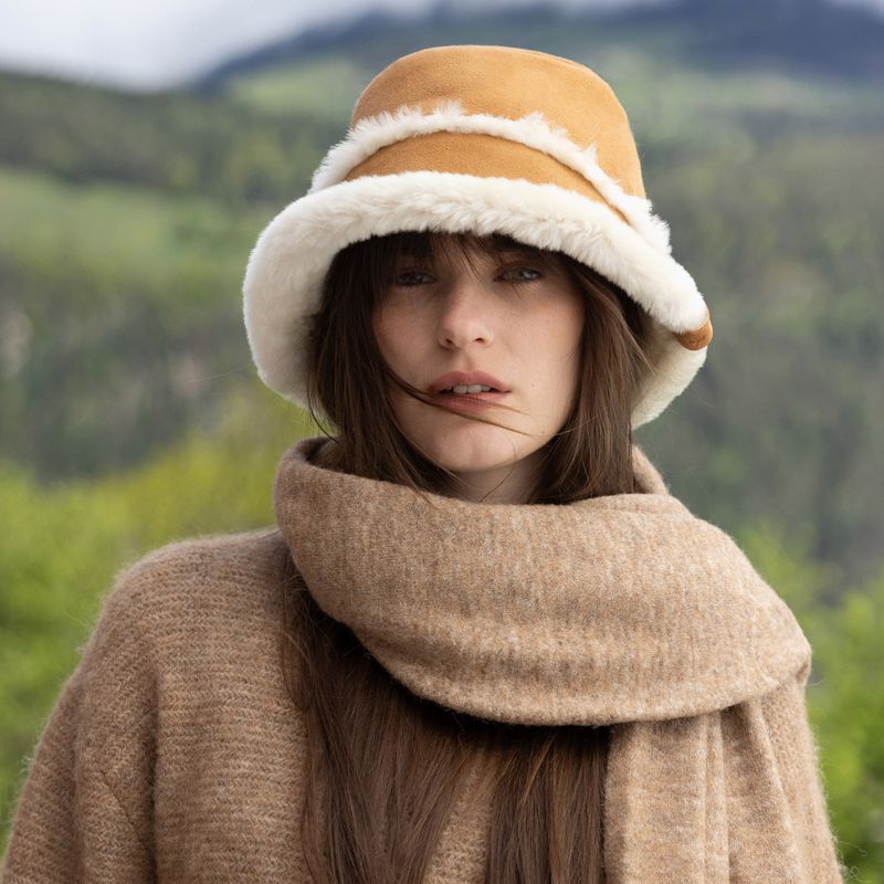 Women's hat EMU Australia Sheepskin chestnut 6