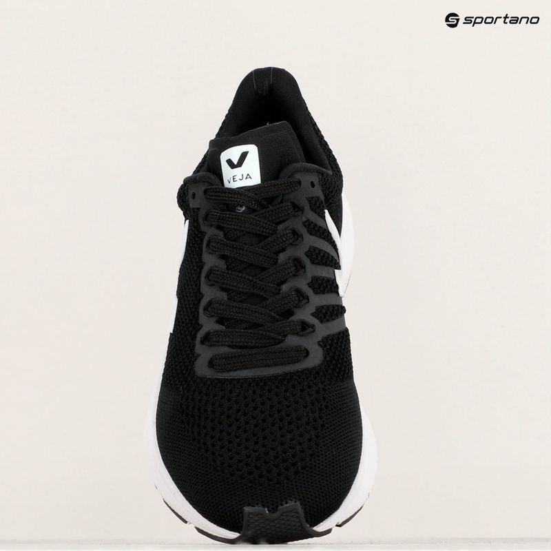 VEJA Marlin V-Knit women's running shoes black/white 9
