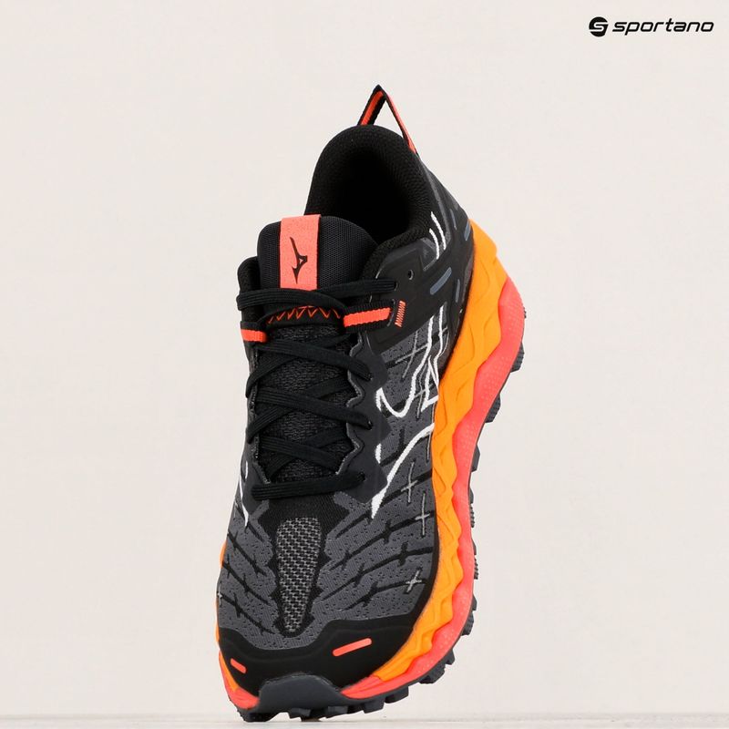 Women's running shoes Wave Mujin 10 black/white/hot coral 9