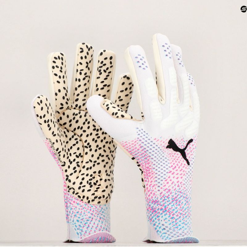 PUMA Future Ultimate NC goalkeeper gloves puma white/poison pink/puma black 9