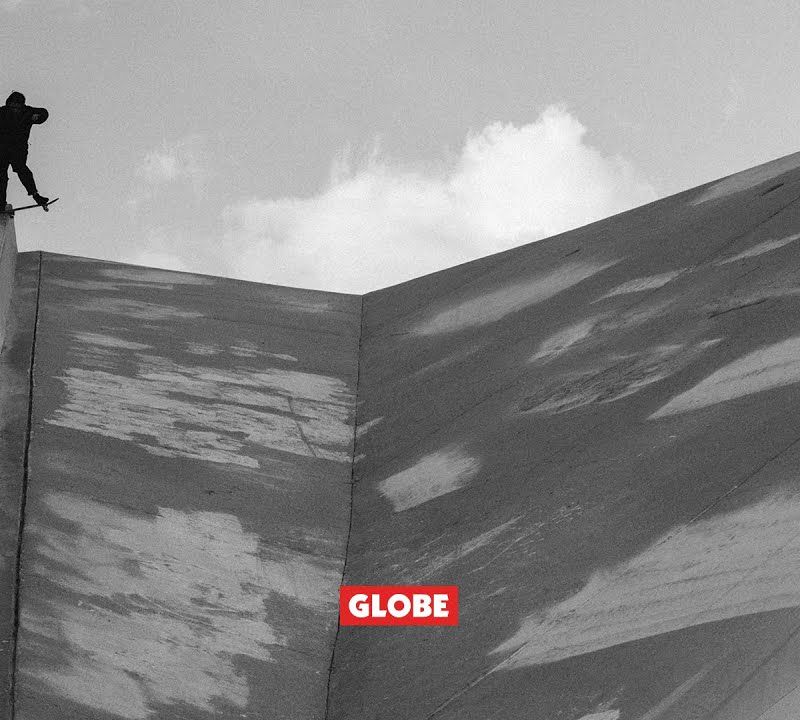 Globe G1 Nine Dot Four classic skateboard black and white 10525375 10