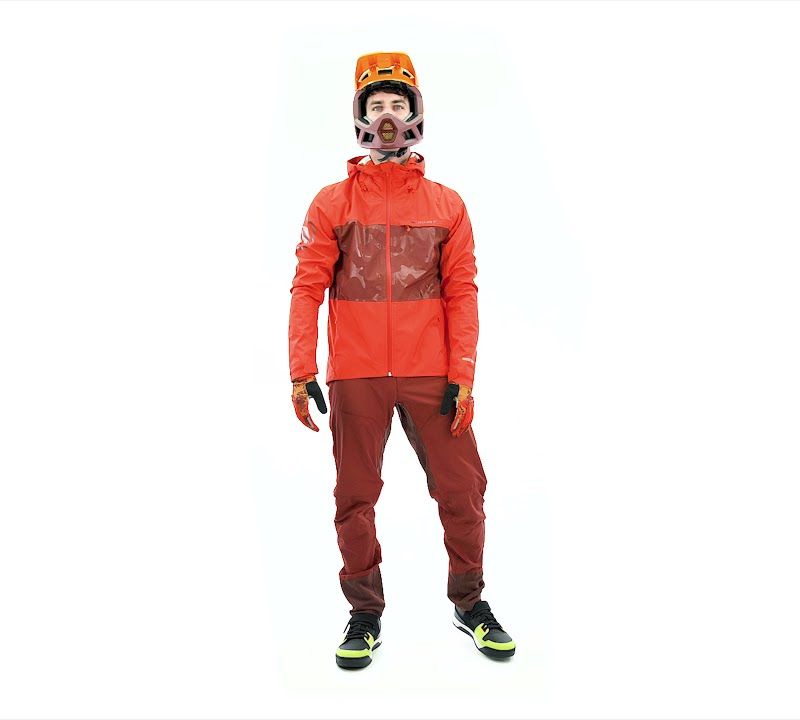 Men's cycling jacket Endura Singletrack II Waterproof orange harvest 13