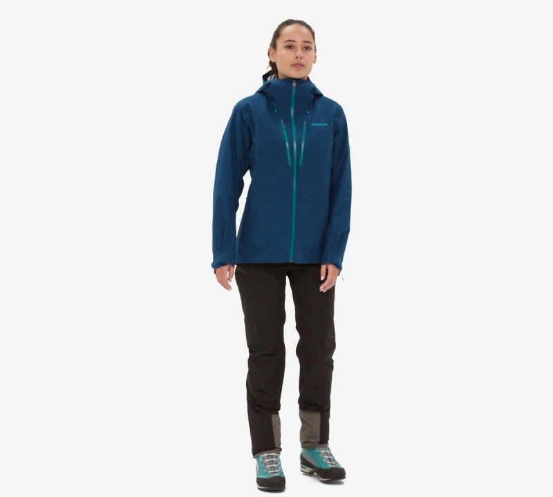 Women's Patagonia Triolet night plum rain jacket 8