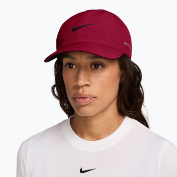 Baseball cap Nike Dri-FIT ADV Club team red/pale ivory