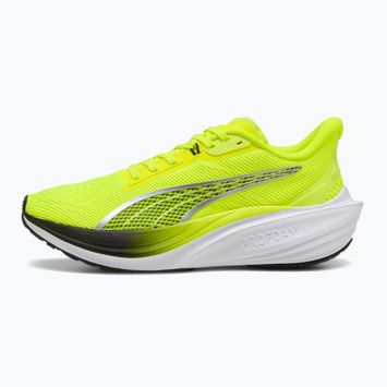 PUMA Darter Pro yellow alert/puma black running shoes