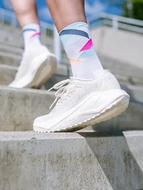 Shoes for running on asphalt