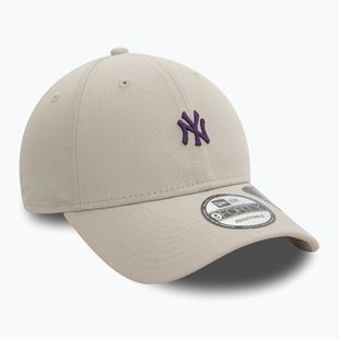 New Era Repreve Mini Logo 9FORTY New York Yankees baseball cap light beige