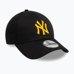 New Era League Essential 39Thirty New York Yankees baseball cap black