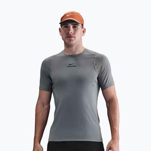 Men's training T-shirt Nike Pro Training Dri-Fit smoke grey/black