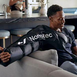 Normatec compression sleeves black