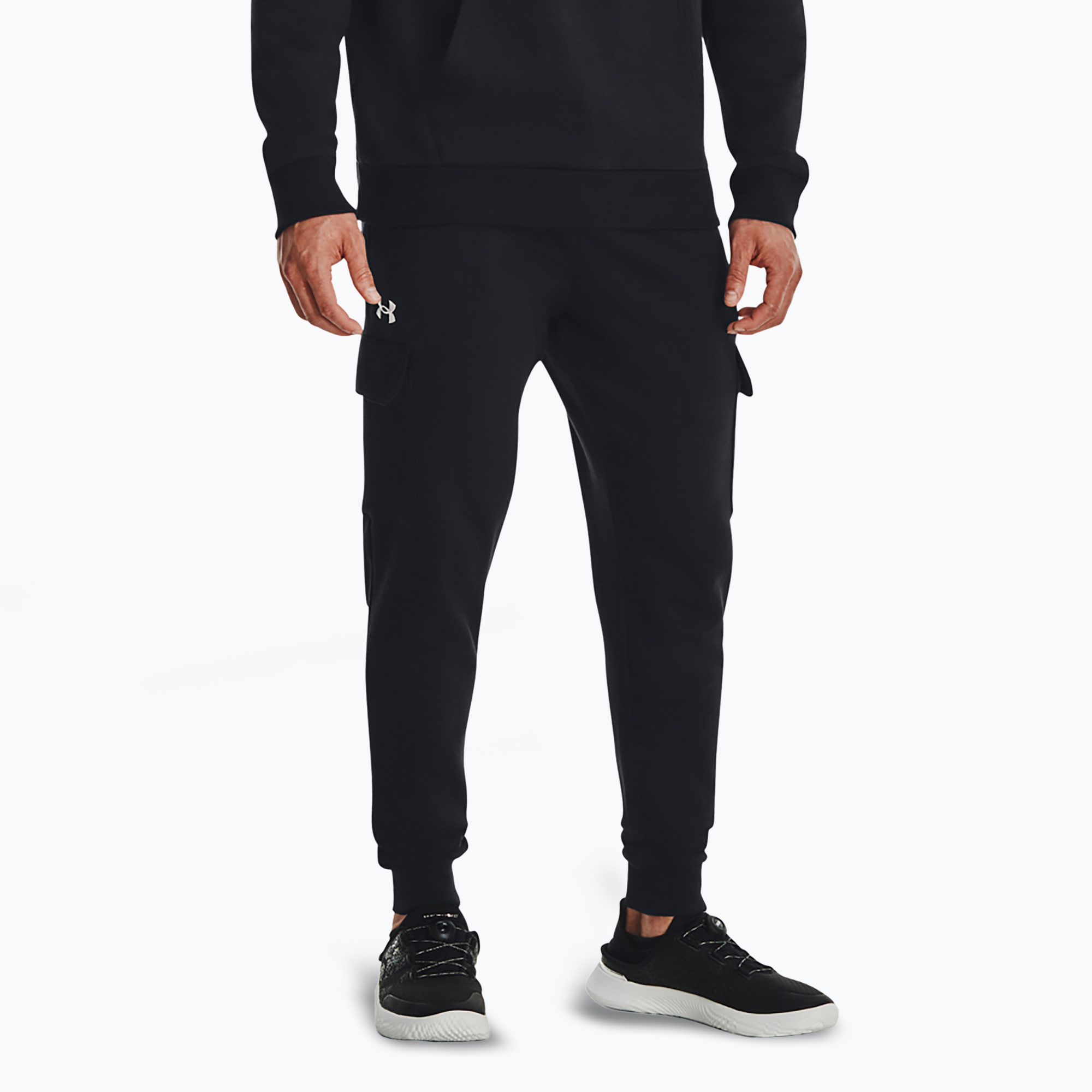 Men's trousers Under Armour Rival Fleece Cargo Jogger black / white (L)