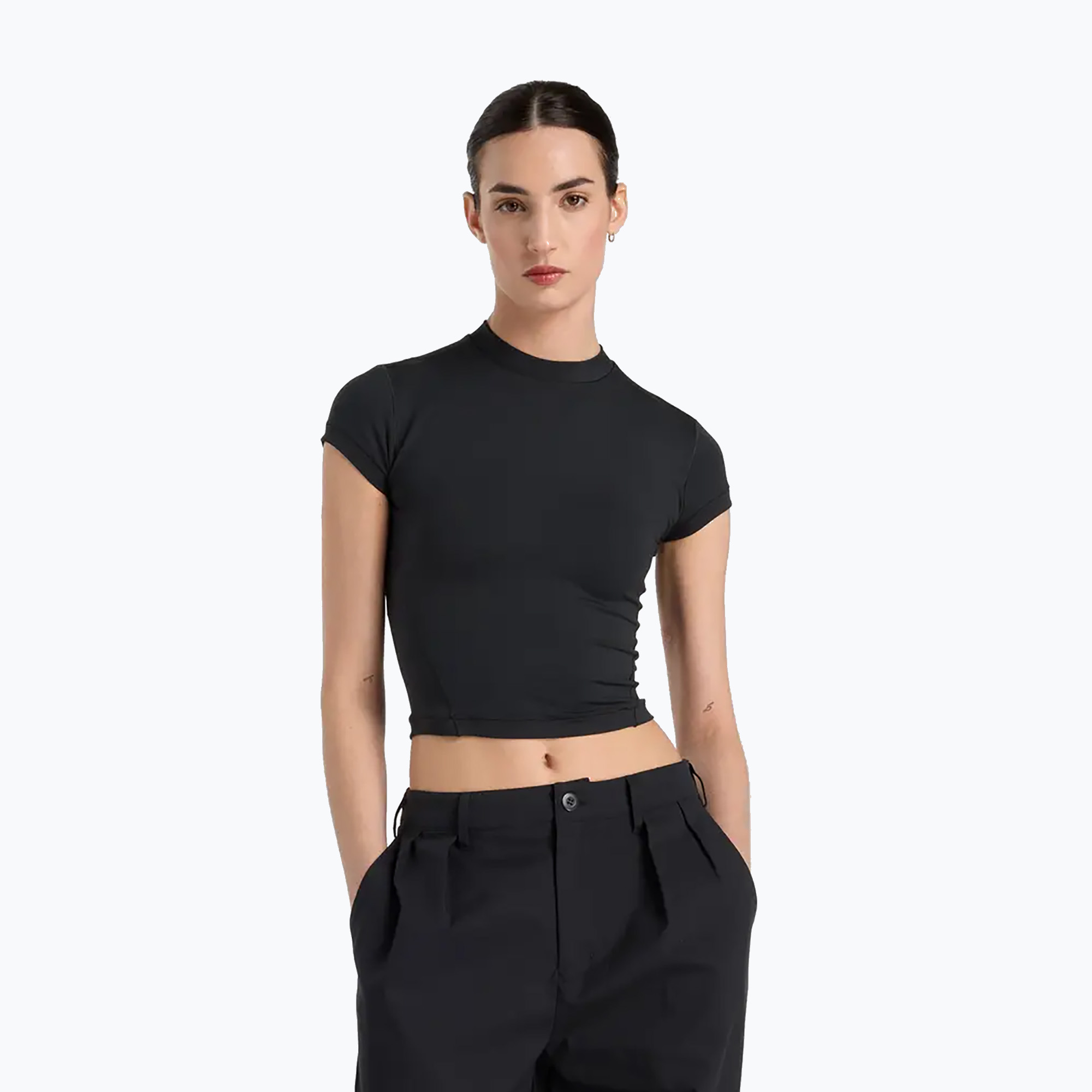 Women's New Balance Define Fitted black T-shirt (M)