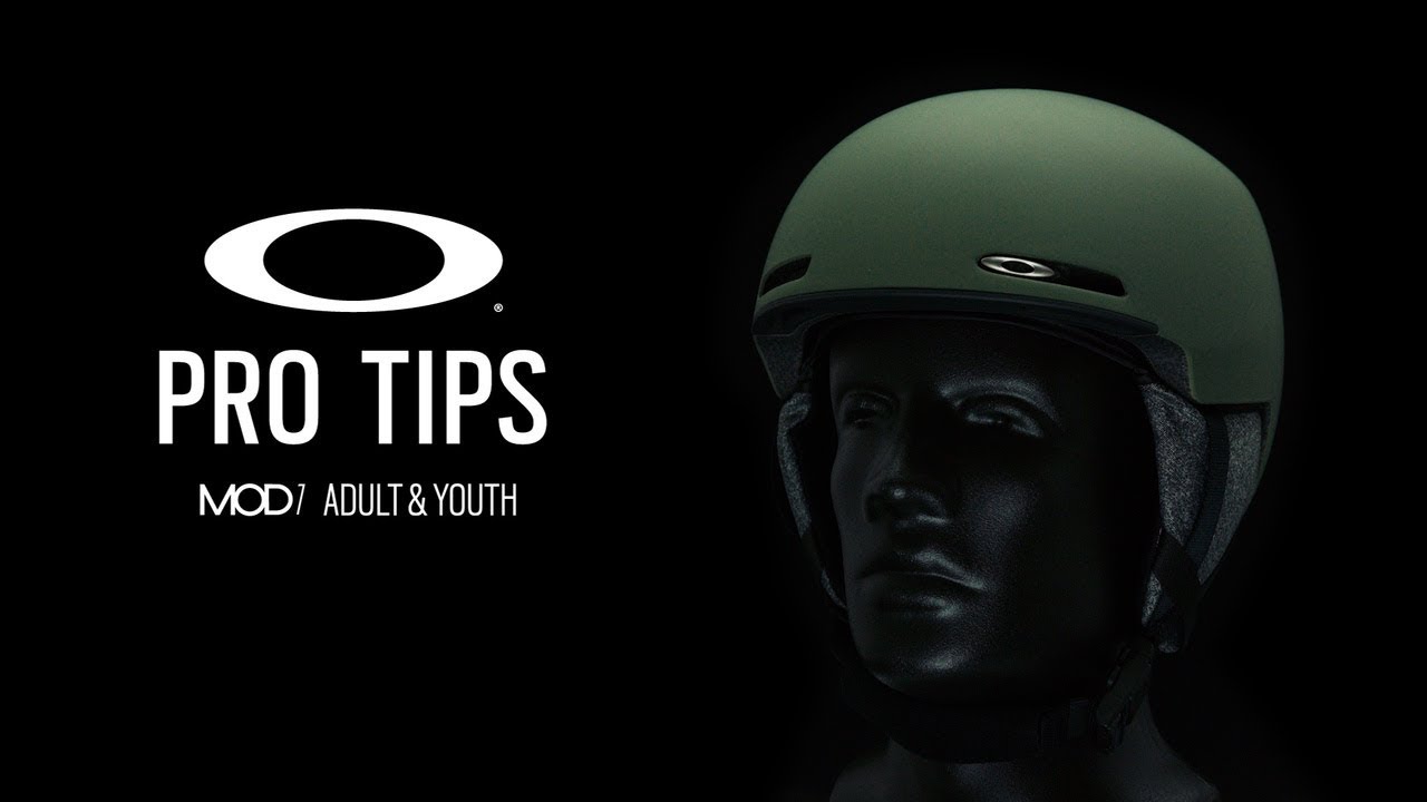 Oakley Mod1 poseidon ski helmet