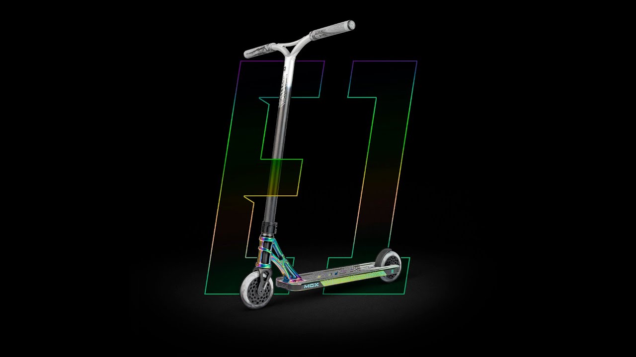 MGP MGX E1 Extreme silver freestyle scooter 23400