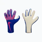 Goalkeeping equipment